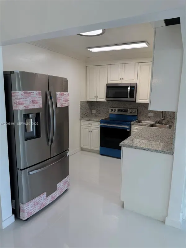 1625 SE 10th Avenue 101, Fort Lauderdale, FL 33316