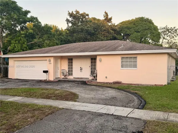 1830 NW 47th Avenue, Lauderhill, FL 33313