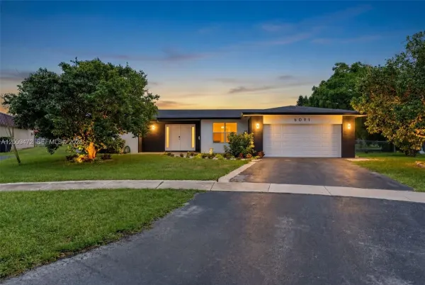 6091 SW 14th Street, Plantation, FL 33317