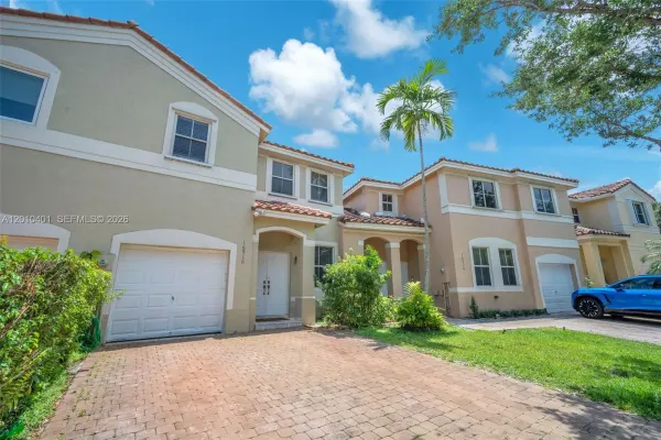 16910 SW 39th Court, Miramar, FL 33027