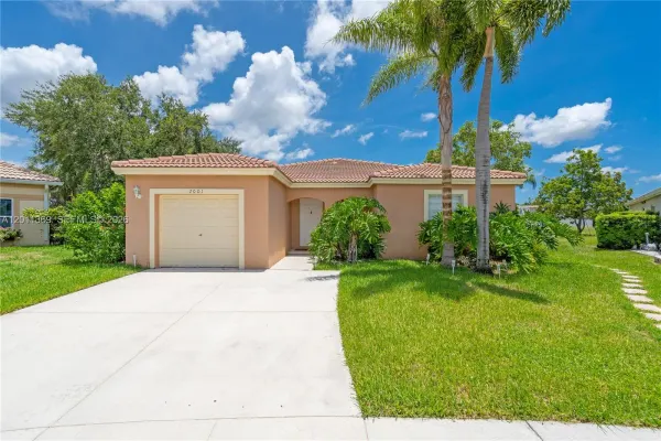 2001 SW 104th Avenue, Miramar, FL, 33025