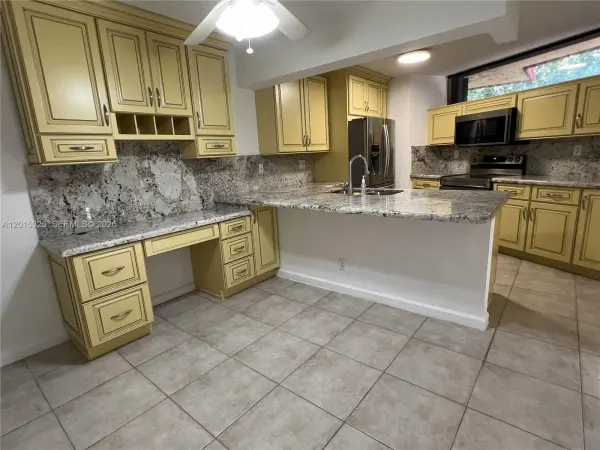 8129 Severn Drive C, Boca Raton, FL 33433