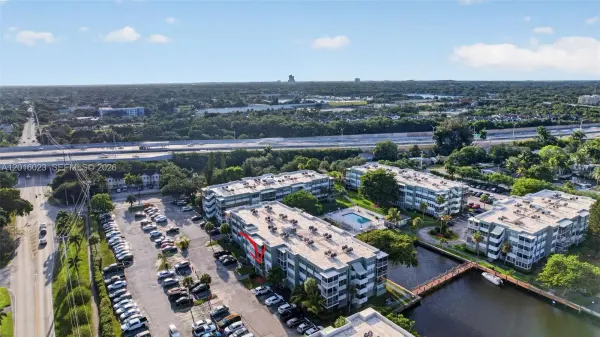 2761 Taft Street 212, Hollywood, FL 33020