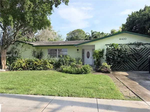 4420 NW 16th Street, Lauderhill, FL 33313