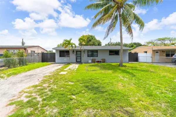 1121 N 71st Avenue, Hollywood, FL, 33024