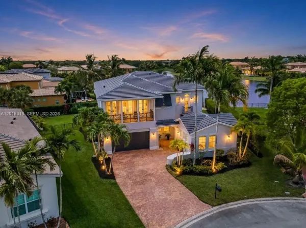 11075 NW 79th Place, Parkland, FL 33076