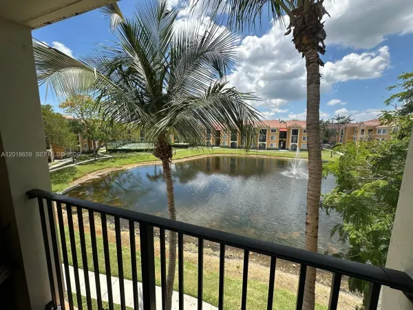 2240 E Preserve Way, Unit 308, Miramar, FL, 33025