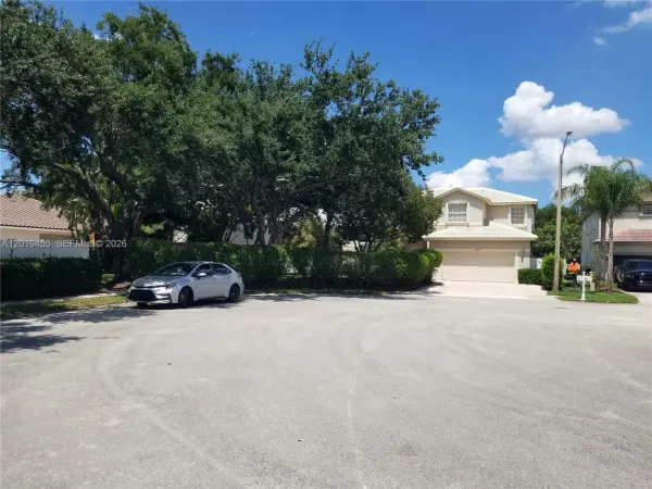 17047 NW 16th Street, Pembroke Pines, FL 33028