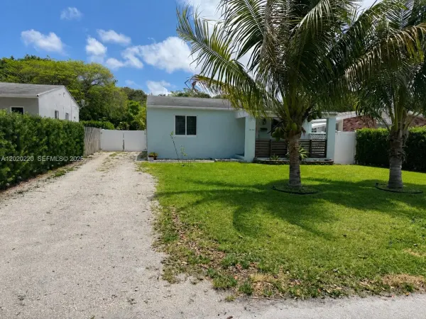 2726 Taylor Street, Hollywood, FL 33020