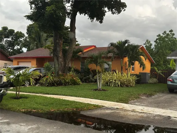 7922 SW 4th Place, North Lauderdale, FL, 33068