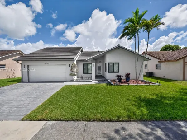 10407 NW 5th Street, Plantation, FL, 33324