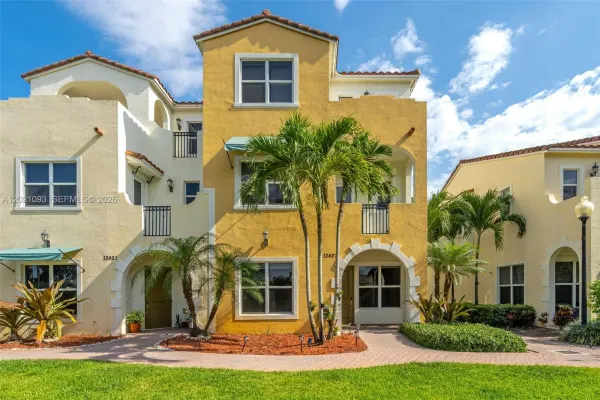 12427 NW 18th Court, Pembroke Pines, FL 33028