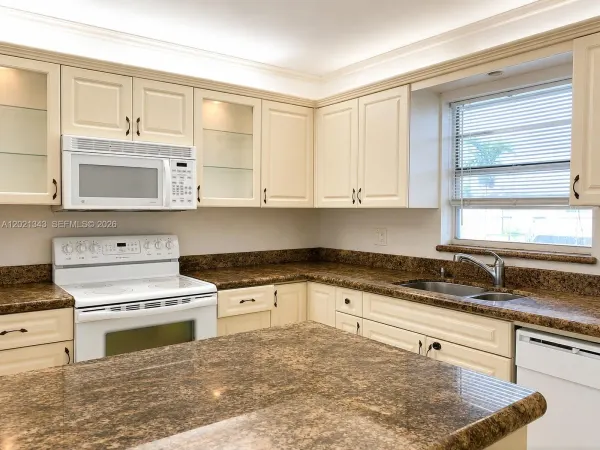 2832 Fillmore Street, Unit 22, Hollywood, FL, 33020
