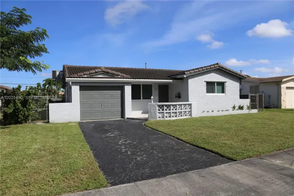 4233 Washington Street, Hollywood, FL, 33021