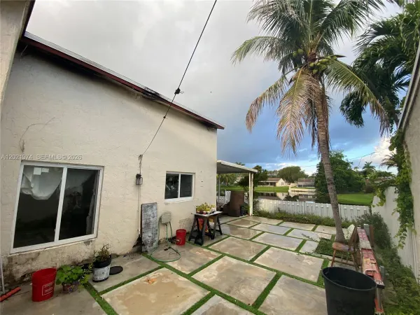 901 Cumberland Terrace, Davie, FL, 33325