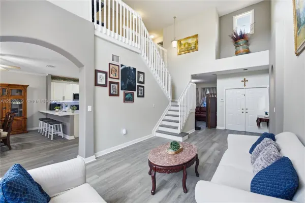 16928 SW 35th Street, Miramar, FL 33027