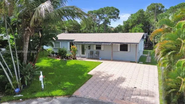 1020 NW 25th Avenue, Fort Lauderdale, FL 33311