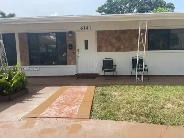 6141 Wiley Street, Hollywood, FL, 33023