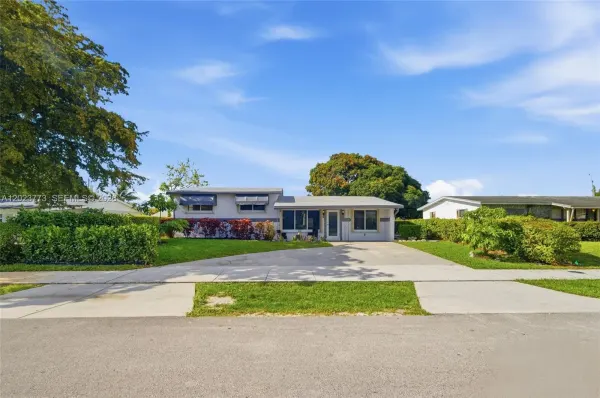 2780 NW 25th Street, Fort Lauderdale, FL, 33311