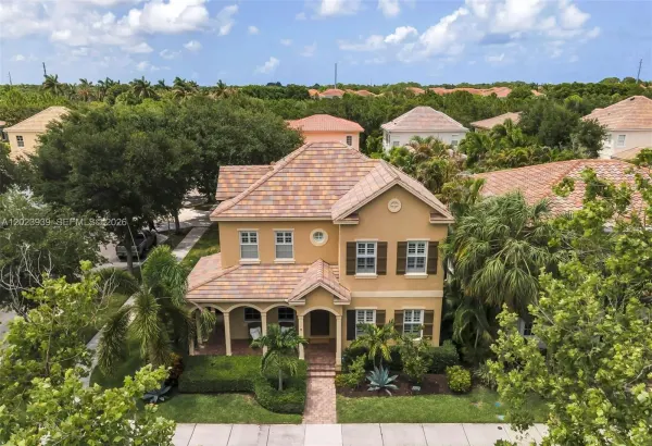 119 Edenberry Avenue, Jupiter, FL 33458
