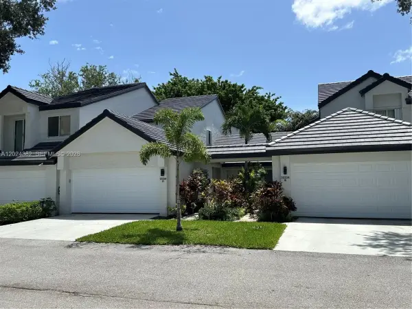 23228 Fountain View D, Boca Raton, FL 33433