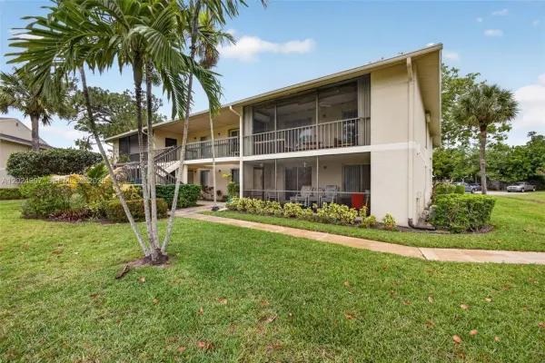 6555 Chasewood Drive, Unit H, Jupiter, FL, 33458