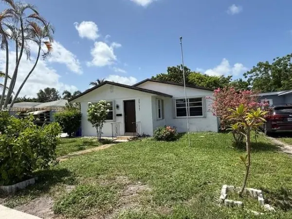 2711 Dewey Street, Hollywood, FL, 33020