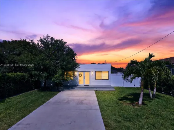 24 NW 13th Avenue, Delray Beach, FL 33444