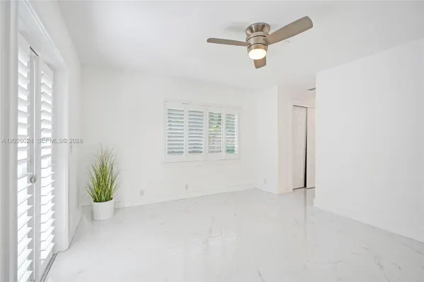 1112 NE 17th Way, Fort Lauderdale, FL 33304