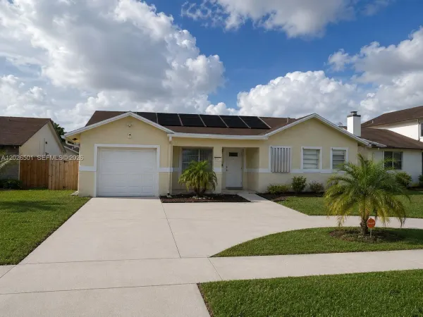 8303 SW 20th Street, North Lauderdale, FL, 33068