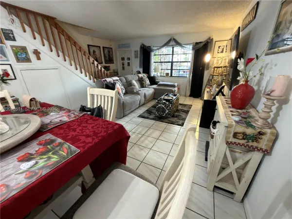 10428 NW 3rd Street, Pembroke Pines, FL, 33026