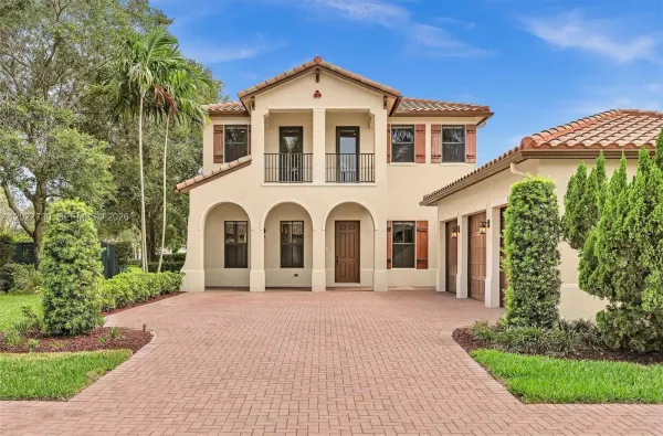 8420 NW 33rd Street, Cooper City, FL 33024