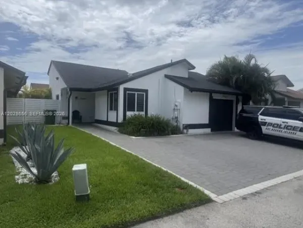 1131 SW 110th Avenue, Pembroke Pines, FL, 33025