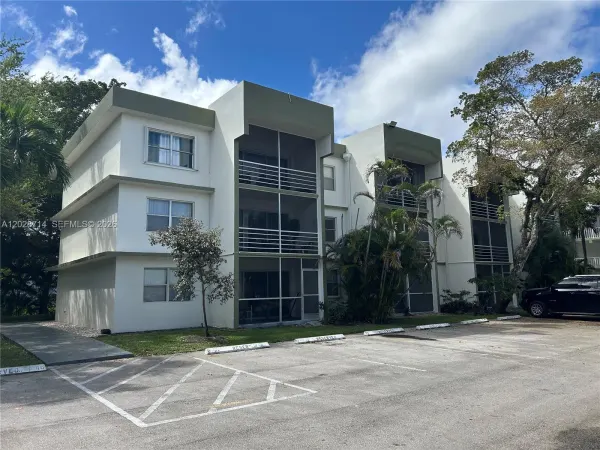 4205 N University Drive, Unit 112, Sunrise, FL, 33351