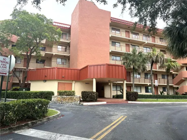7451 NW 16th Street, Unit 403, Plantation, FL, 33313