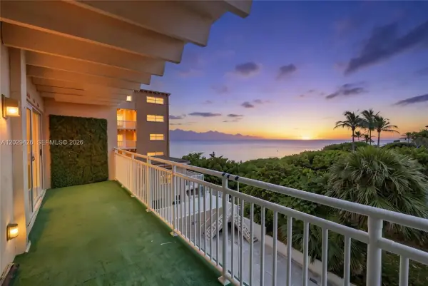 4500 S Ocean Boulevard 405, Lantana, FL 33480