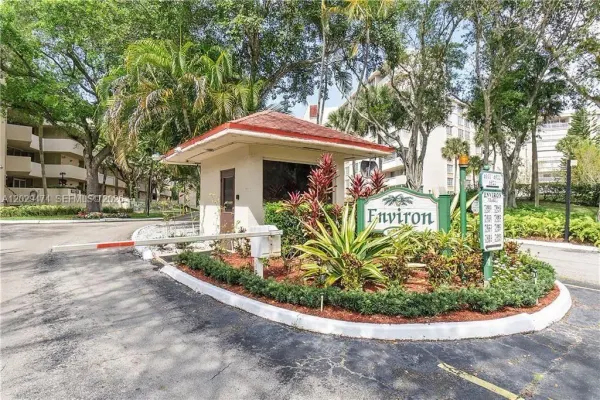 7081 Environ Boulevard, Unit 242, Lauderhill, FL, 33319
