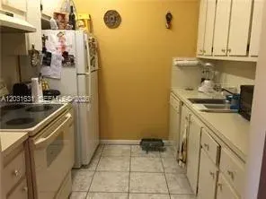 100 SW 132nd Way, Unit 307k, Pembroke Pines, FL, 33027