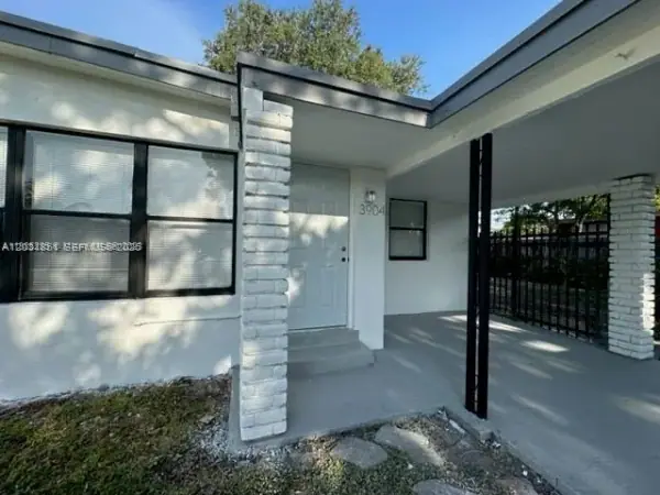 3904 SW 58th Avenue, West Park, FL, 33023