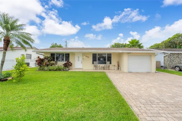 9770 NW 25th Street, Sunrise, FL 33322