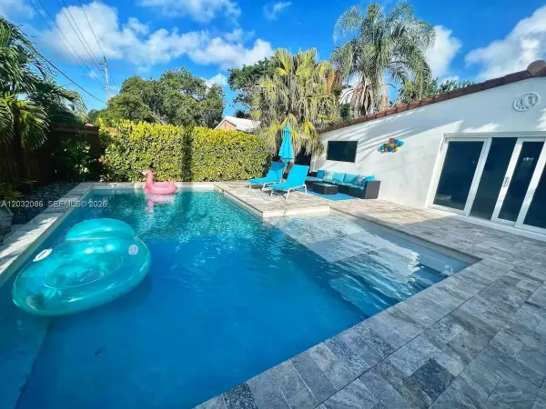 1736 NE 17th Street, Fort Lauderdale, FL, 33305