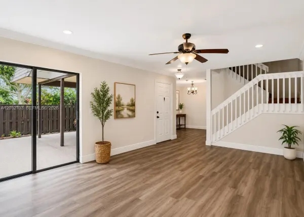 2560 NW 99th Avenue, Coral Springs, FL 33065