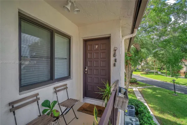 7956 Eastlake Drive F, Boca Raton, FL 33433