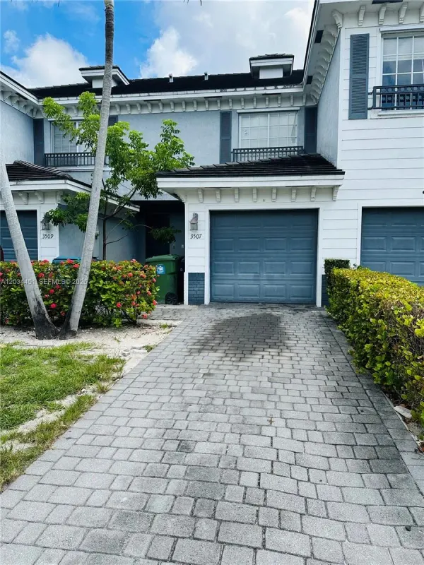 3507 NW 13th Street, Lauderhill, FL 33311