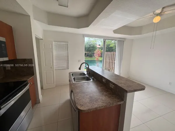 4941 Tradewinds Terrace 805, Dania Beach, FL 33312