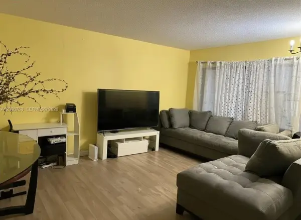 2301 NW 41st Avenue 102, Lauderhill, FL 33313