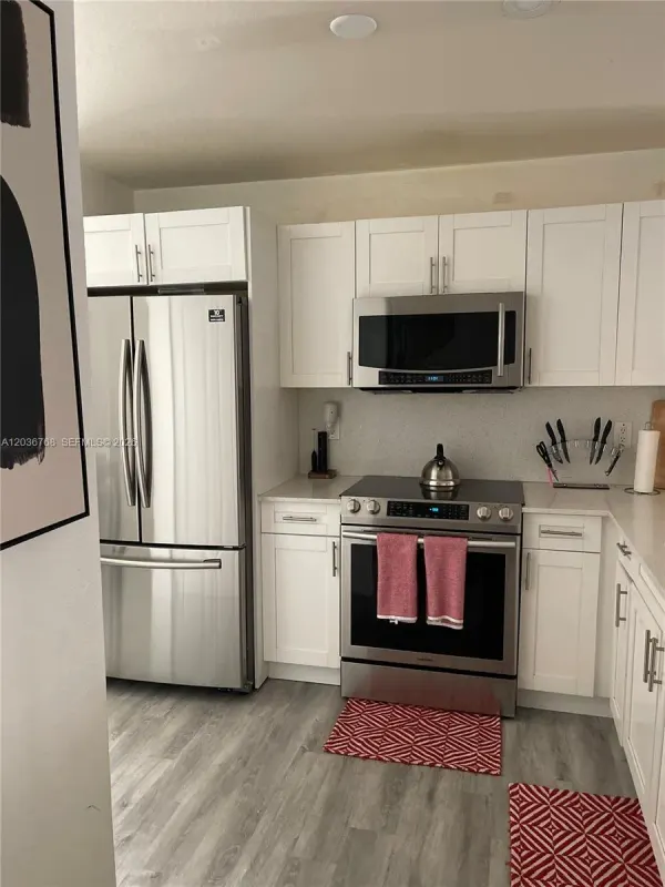 2432 SW 99th Way, Miramar, FL 33025