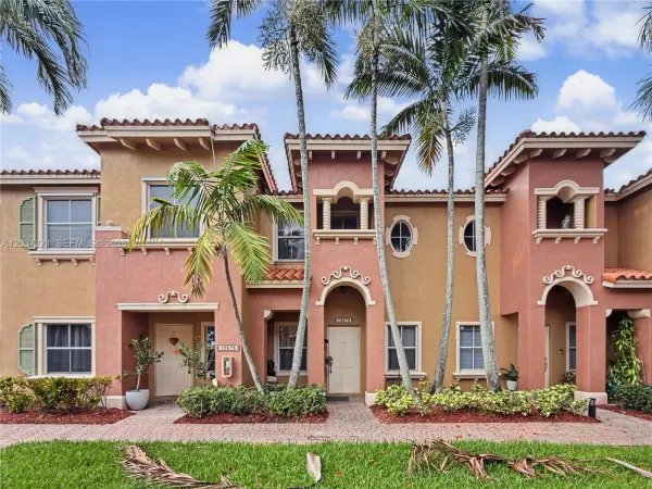 10573 SW 6th Street 1206, Pembroke Pines, FL 33025