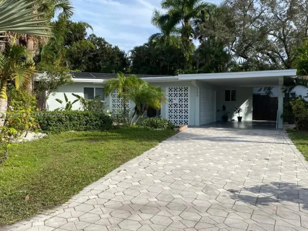 204 SW 19th Avenue, Fort Lauderdale, FL 33312
