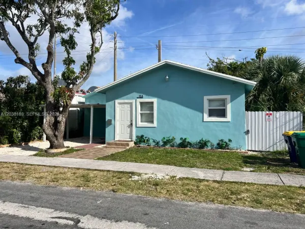 214 SW 2nd Terrace, Dania Beach, FL 33004